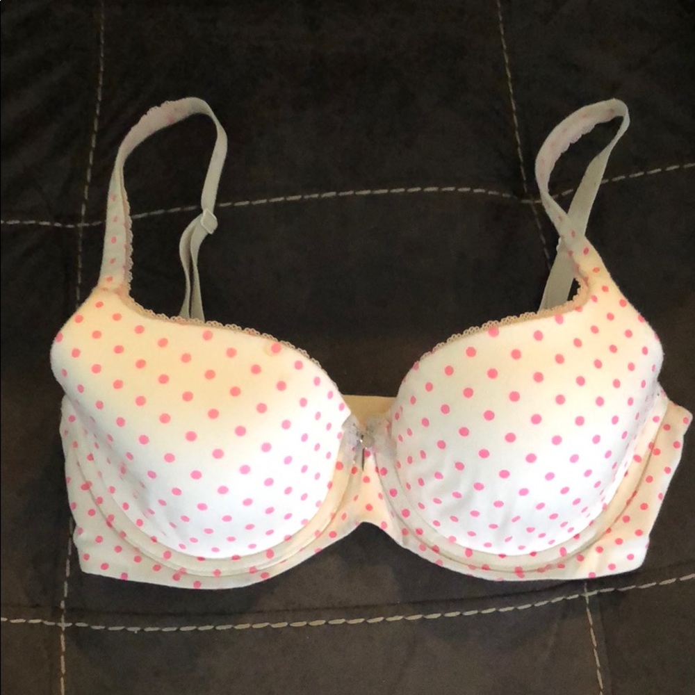Victoria’s Secret bra